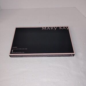 Mary Kay PRO PALETTE Unfilled Large Magnetic Compact